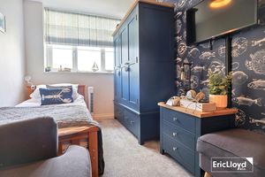 Photo 14- click for photo gallery